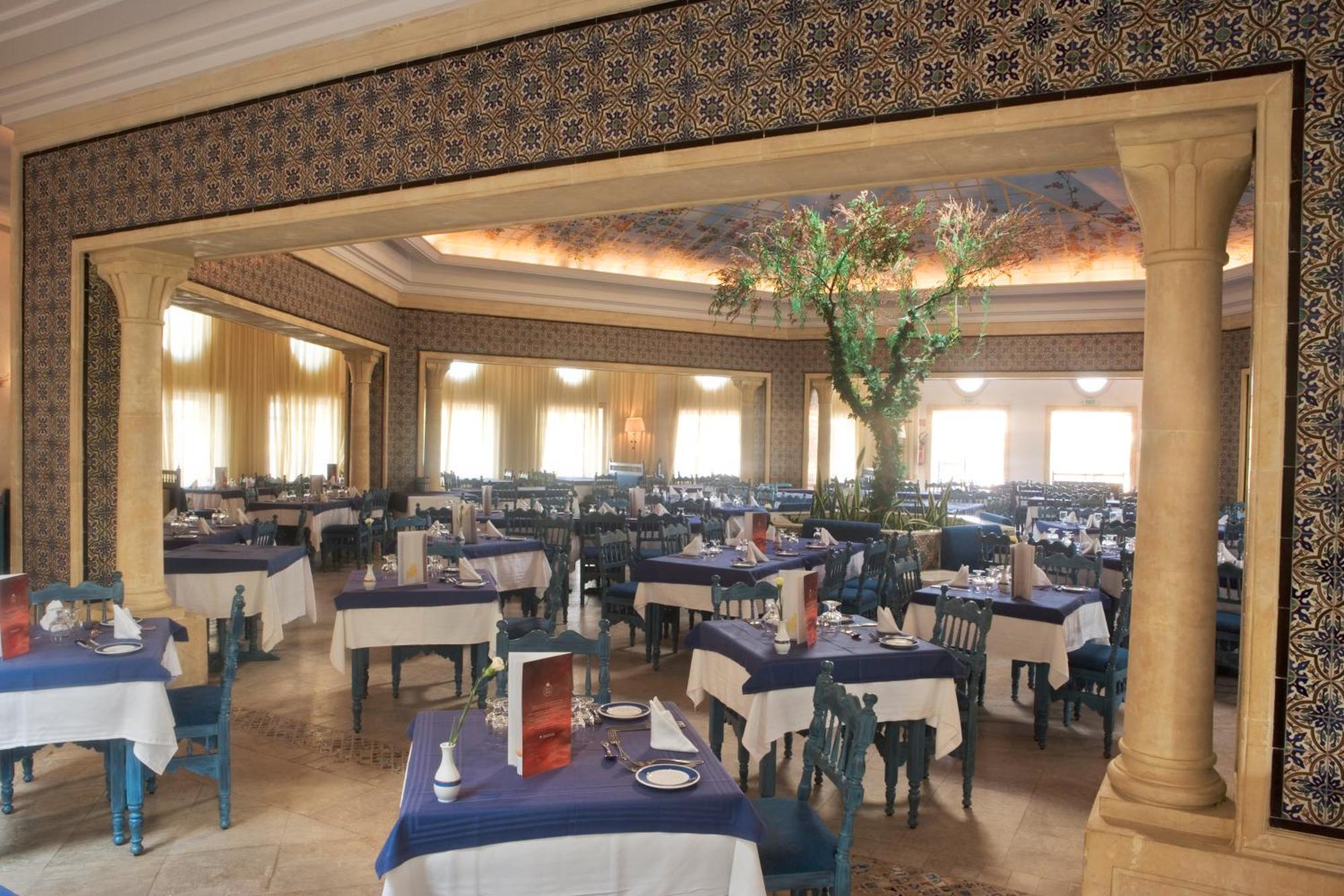 Medina Belisaire And Thalasso Hammamet Restoran gambar